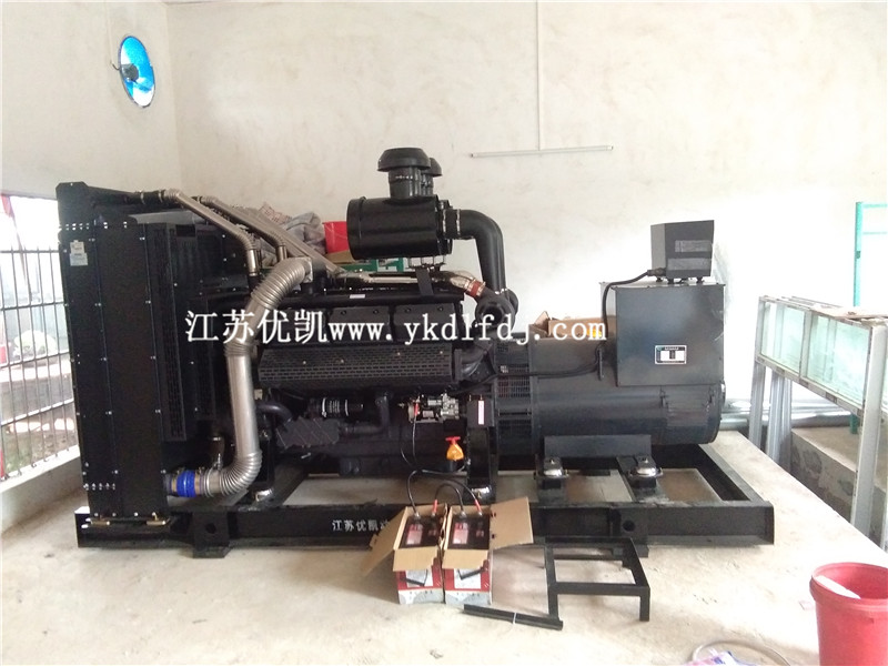 2021年5月17日，600KW上柴發(fā)電機組交付廣西欽州某養(yǎng)豬場使用