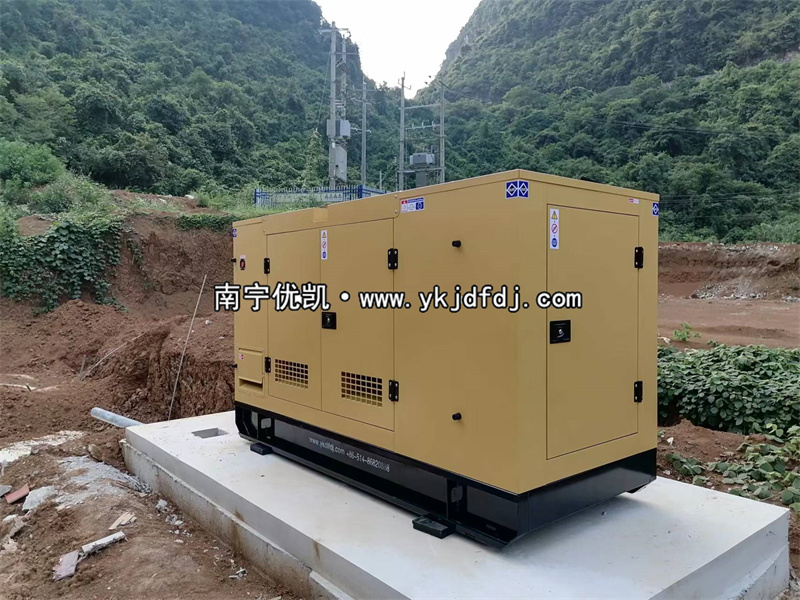 2022年9月24日，50KW、60KW、260KW三臺(tái)柴油發(fā)電機(jī)組發(fā)貨崇左